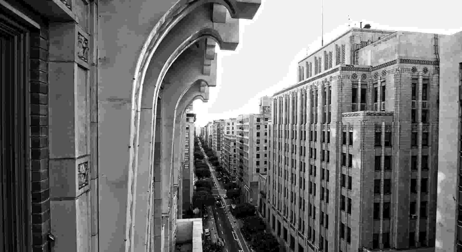 real estate services Los Angeles
