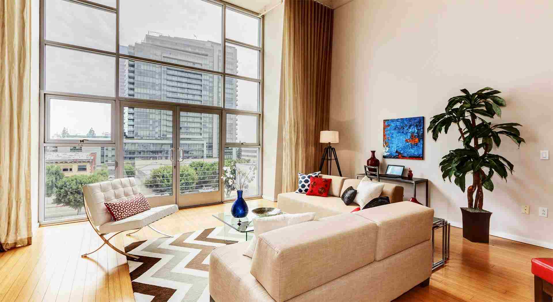 realtor in Los Angeles
